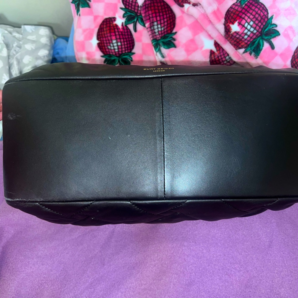 Kurt Geiger Black Quilted Leather Shoulder Bag - Picture 2 of 12